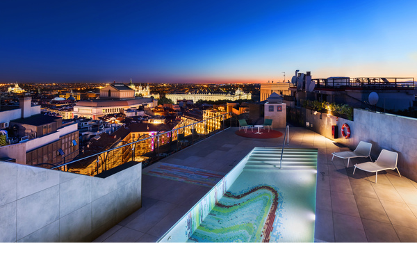 HEROES AGENCY Interiores/Exteriores