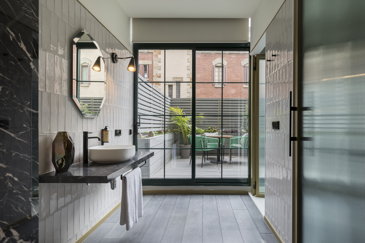 HEROES AGENCY Interiores/Exteriores