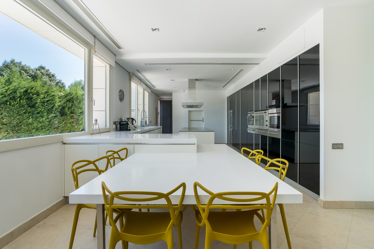 HEROES AGENCY Interiores/Exteriores